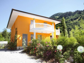 Гостиница Holiday Home Kahil  Бад-Хофгаштайн